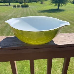 Pyrex Kitchen | Pyrex Vintage 444 Olive 4 Quart